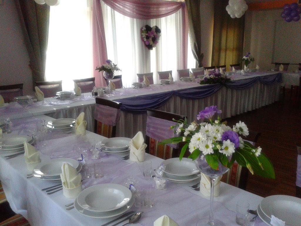 Hotel E-Lektor Morag Bagian luar foto
